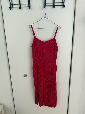 Uniqlo x INÉS DE LA FRESSANGE collab Red Polka Midi Dress
